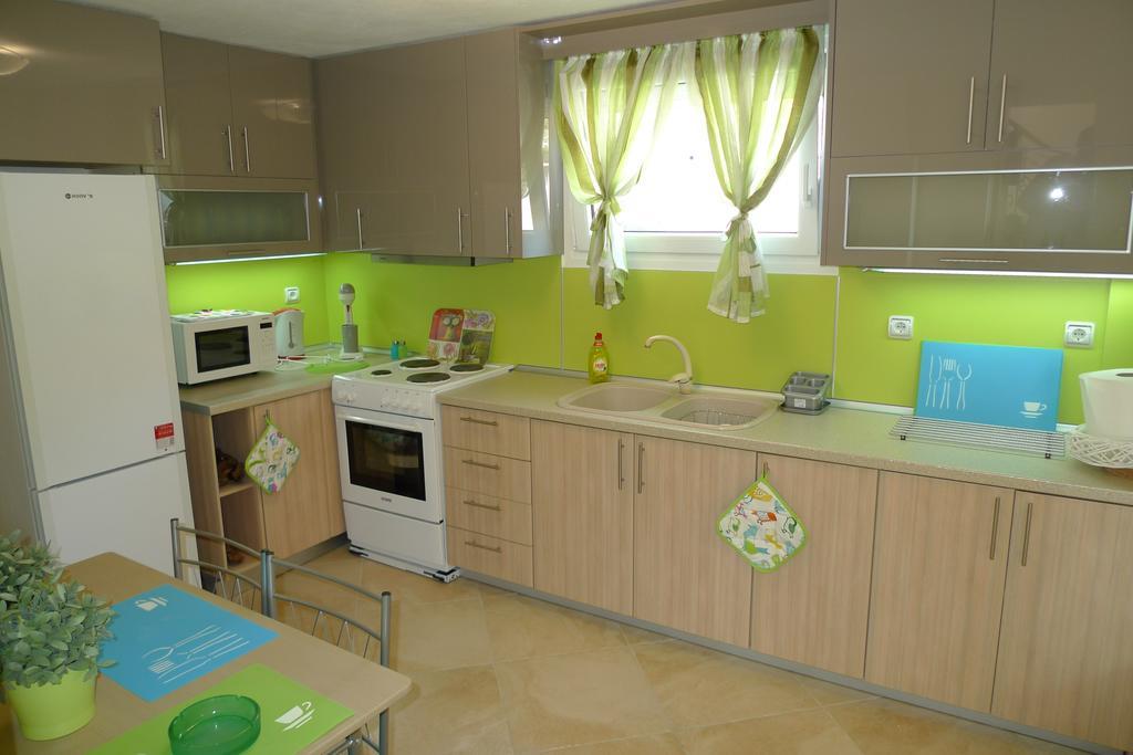 Excellent Villa วูร์วูรู ภายนอก รูปภาพ